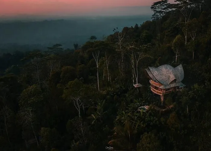 Laputa Bali *