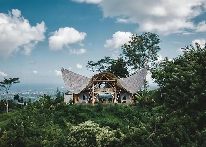 Laputa Bali