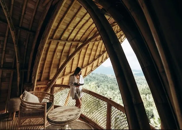 Laputa Bali *