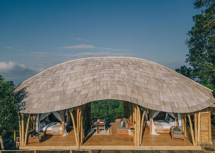 Laputa Bali *